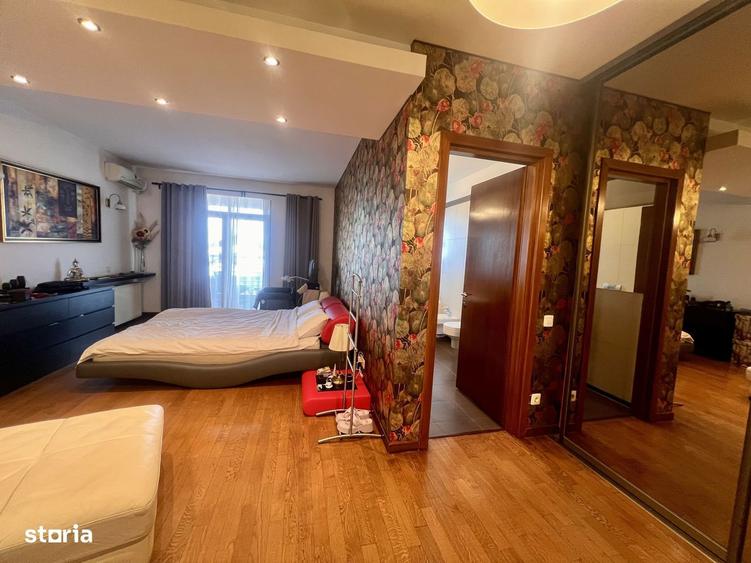 Apartament cu 4 camere în Băneasa