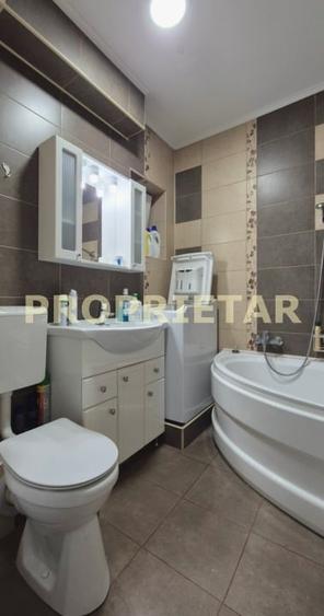 Apartament cu 3 camere decomandat în Gării