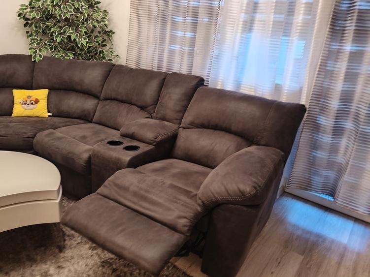Apartament cu 3 camere în Crinț