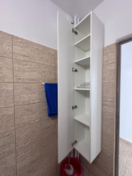 Apartament cu 3 camere decomandat, mobilat în Baba Novac