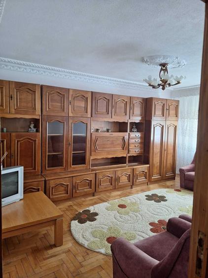 Apartament cu 2 camere decomandat în Obcini