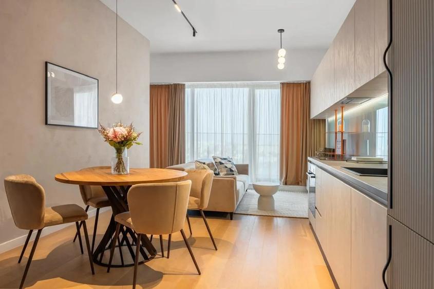 Apartament cu 3 camere decomandat, mobilat în Floreasca