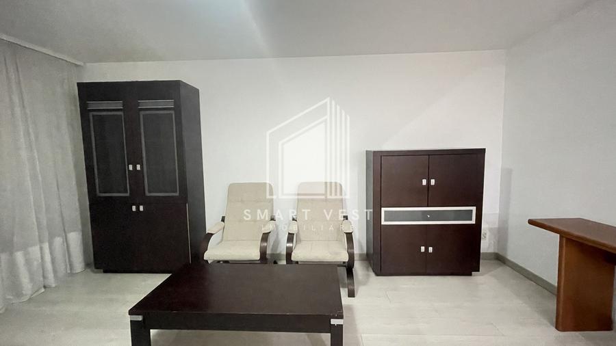 Apartament cu 2 camere decomandat, mobilat în Micro 17