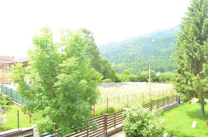 Casă individuală cu 3 camere cu Canalizare în Golful Regal