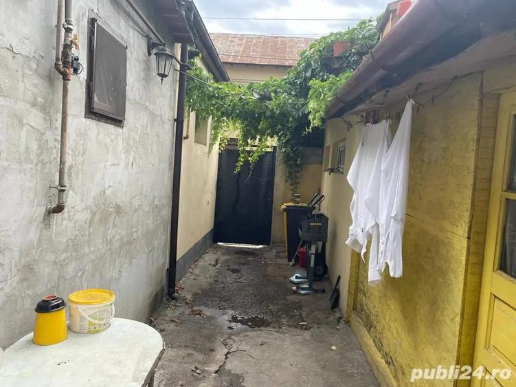 Casă cu 3 camere cu Teren 96 Mp în Ultracentral