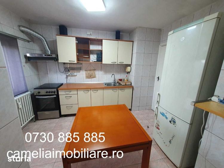Apartament cu 3 camere decomandat în Militari