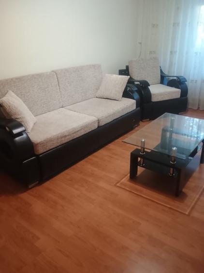 Apartament cu 2 camere decomandat în Vărsătura