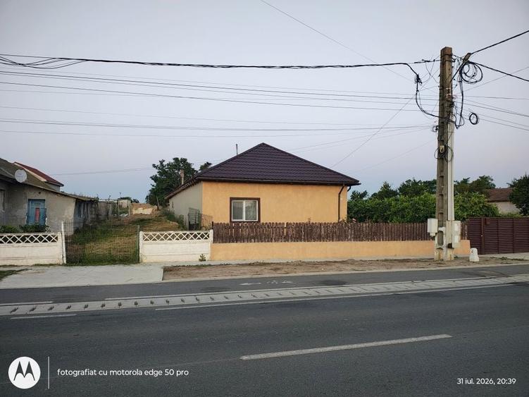 Teren intravilan la strada principala in com. Corbu - 6