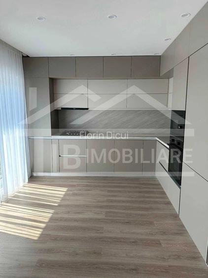 Apartament cu 3 camere, 111mp, 2 locuri de parcare, Zona Sevalia
