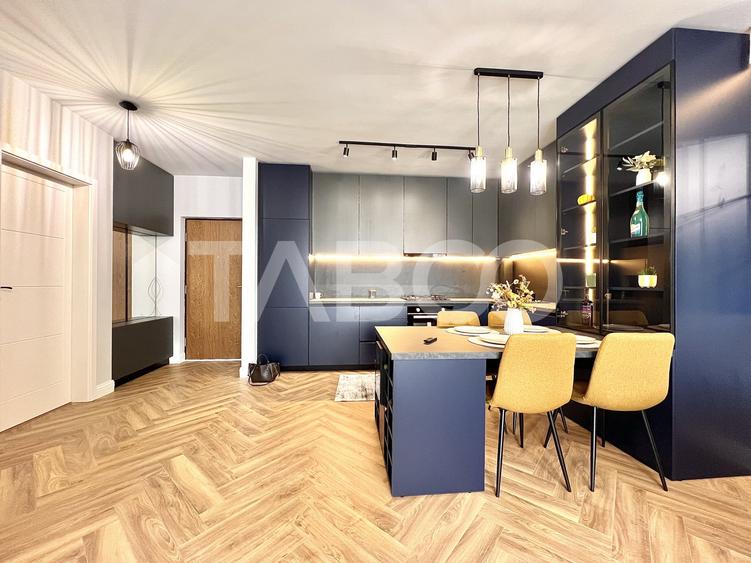 Apartament cu 2 camere semidecomandat, mobilat în Florești