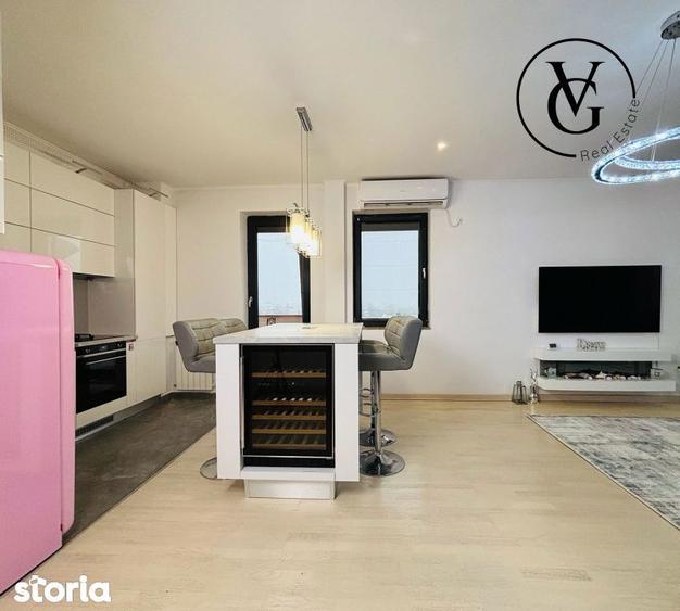 Apartament cu 3 camere, mobilat în Băneasa
