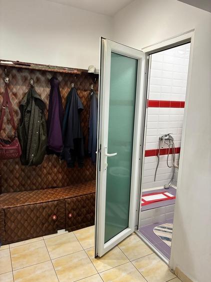 Apartament cu 3 camere decomandat în Faleza Nord