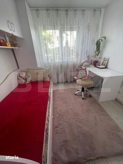 Apartament cu 3 camere, mobilat în Central