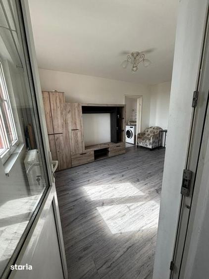 Vind apartament 2 camere - 2