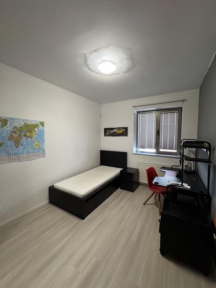 Apartament cu 3 camere decomandat, mobilat în Politehnica