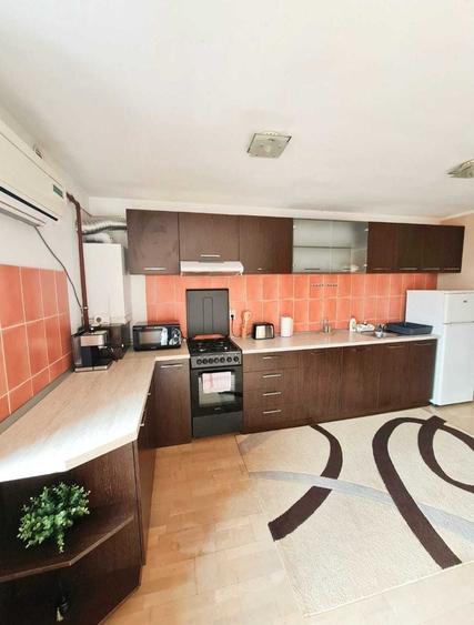 Apartament cu 2 camere decomandat în Exterior Vest
