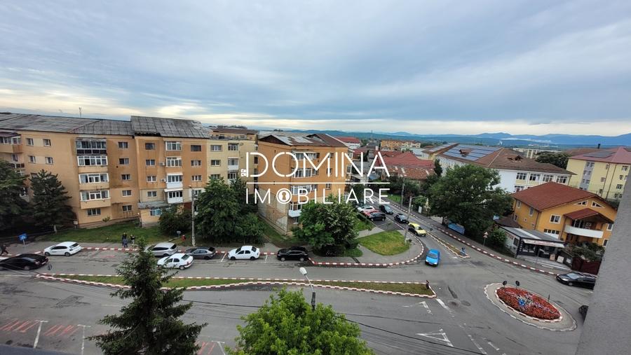Spațiu comercial, de 32 mp, în 9 Mai