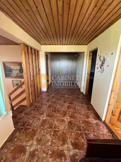 Casă individuală cu 4 camere cu Canalizare în Tătărași