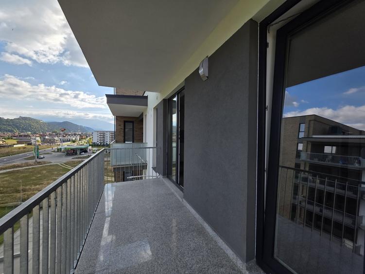 Apartament cu 2 camere decomandat în Râșnov