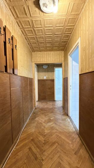 Apartament cu 2 camere decomandat în Soarelui