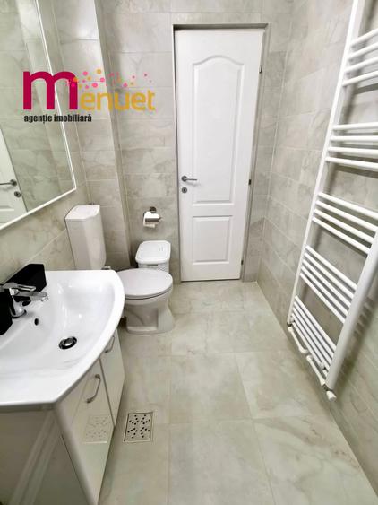 Apartament cu 2 camere în Piața Veche