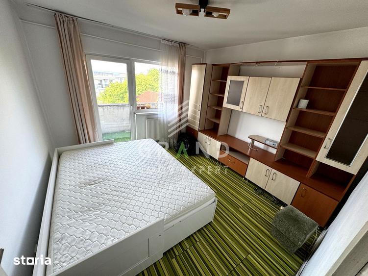 Apartament cu 3 camere decomandat, mobilat în Zorilor