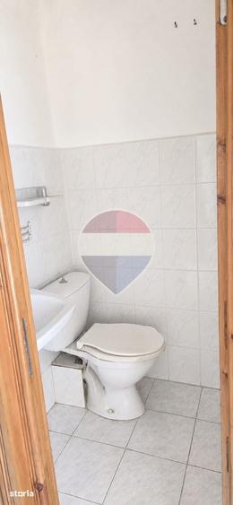 Apartament de vanzare/ 3 camere 2 bai/ str Granicerului Radauti - 4