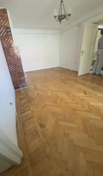 Apartament cu 2 camere semidecomandat în Floreasca