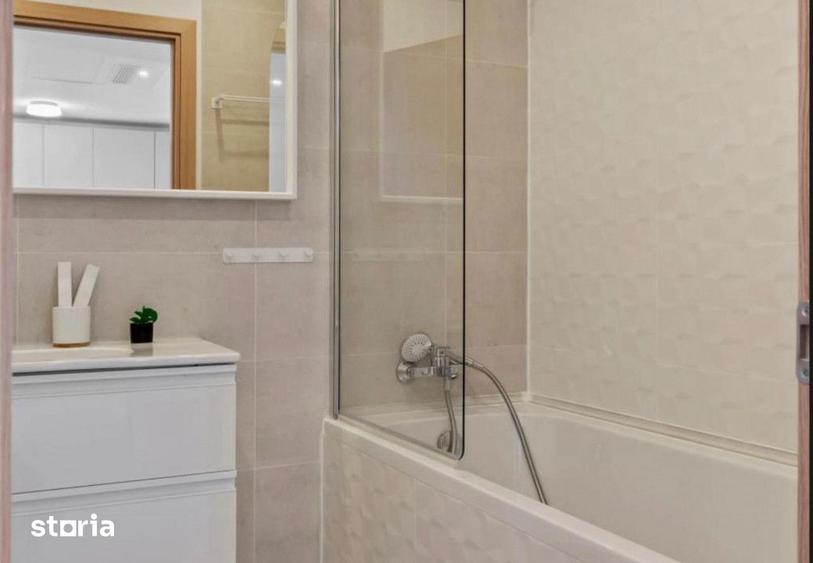 Apartament cu 3 camere, mobilat în Văcăresti