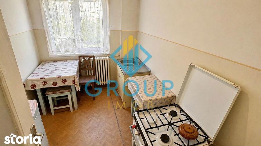 Apartament cu 2 camere semidecomandat, mobilat în Șerbănești