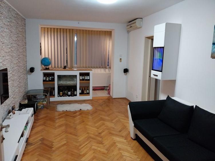Apartament cu 2 camere decomandat în Exterior Vest