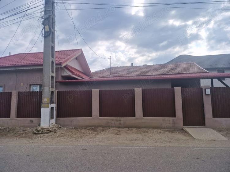 Casă cu 4 camere în Mărăcineni