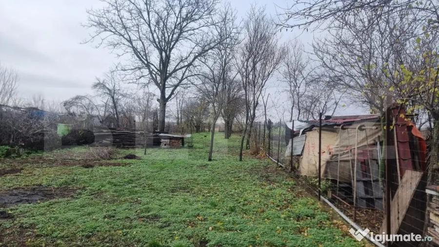 Casă cu 3 camere cu Teren 950 Mp în Mănești