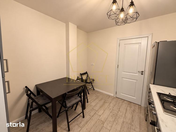 Apartament cu 3 camere decomandat în Circumvalațiunii