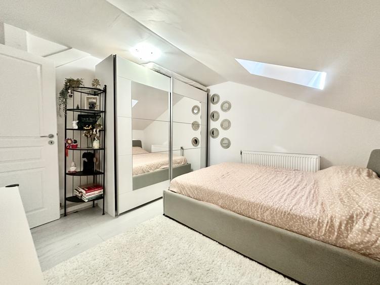 Apartament cu 4 camere decomandat, mobilat în Calea Urseni