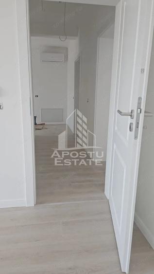 Casă cu 4 camere cu Teren 375 Mp în Săcălaz
