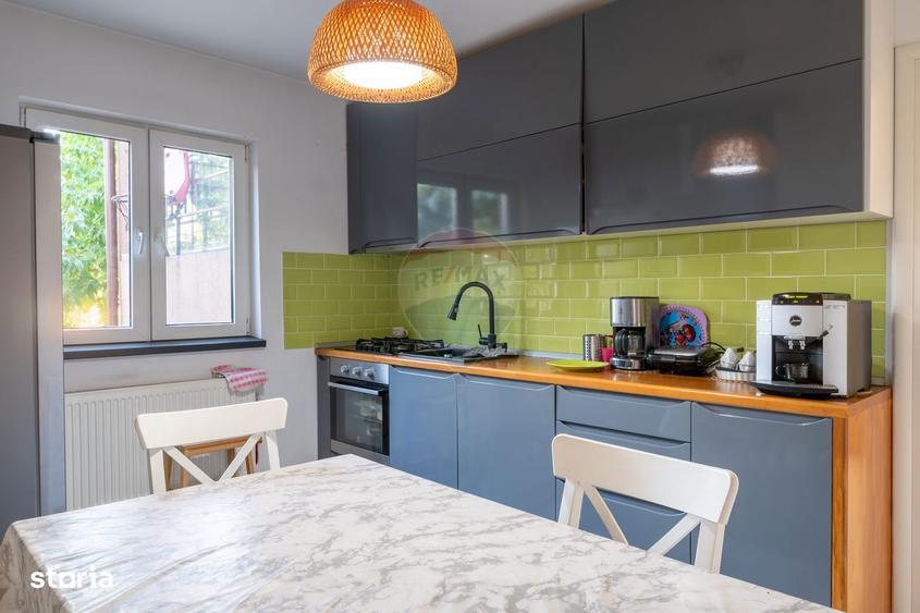 Casă cu 5 camere cu Teren 430 Mp în Central