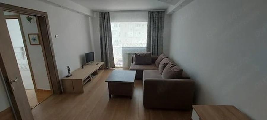 Inchiriere apartament 2 camere zona Titan, 8 10 decomandat, renovat, mobilat complet - 2