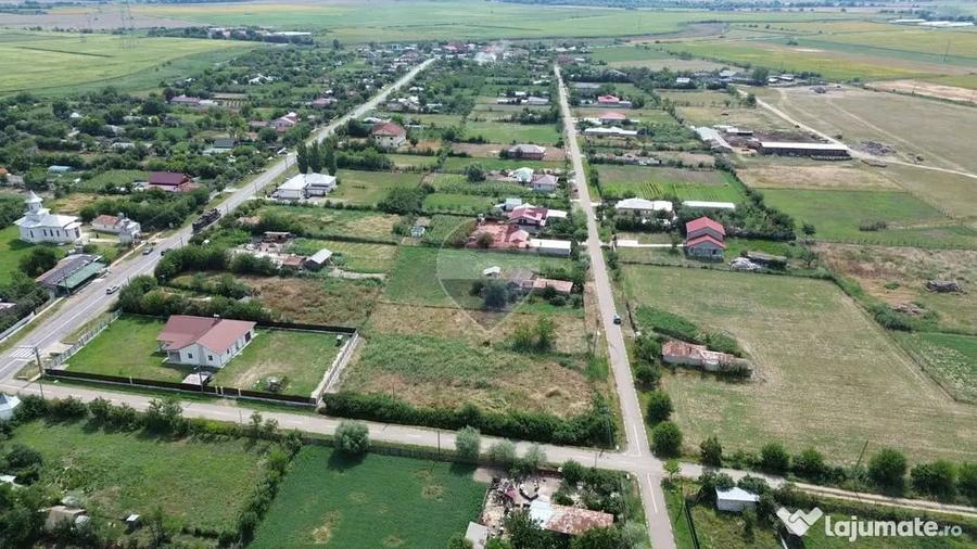 Teren în Călienii Noi