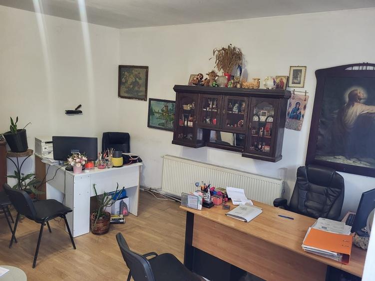Casă cu 4 camere în Terezian