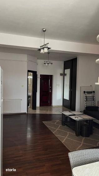 Ofer spre inchiriere apartament cu 2 camere . - 2
