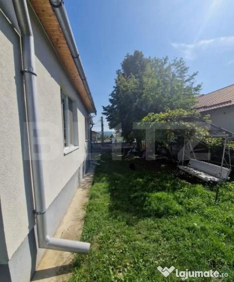 Casă cu 2 camere cu Teren 1600 Mp în Uriu