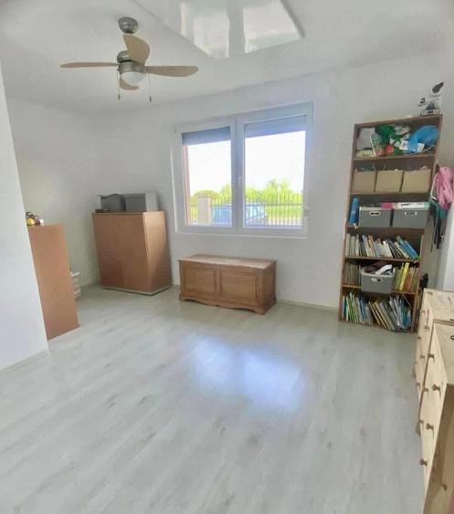 Casă cu 3 camere cu Teren 473 Mp în Moșnița Veche
