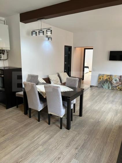 Apartament cu 3 camere decomandat, mobilat în Centrul Istoric
