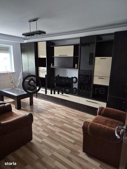 Apartament cu 2 camere decomandat în 1 Mai