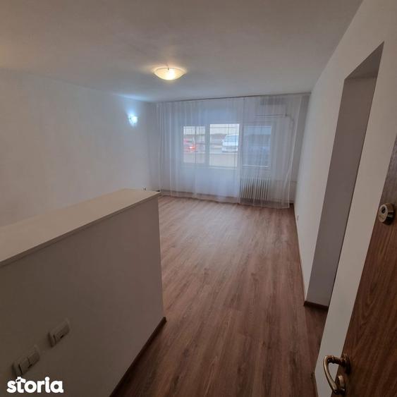 Apartament cu 2 camere în Romană