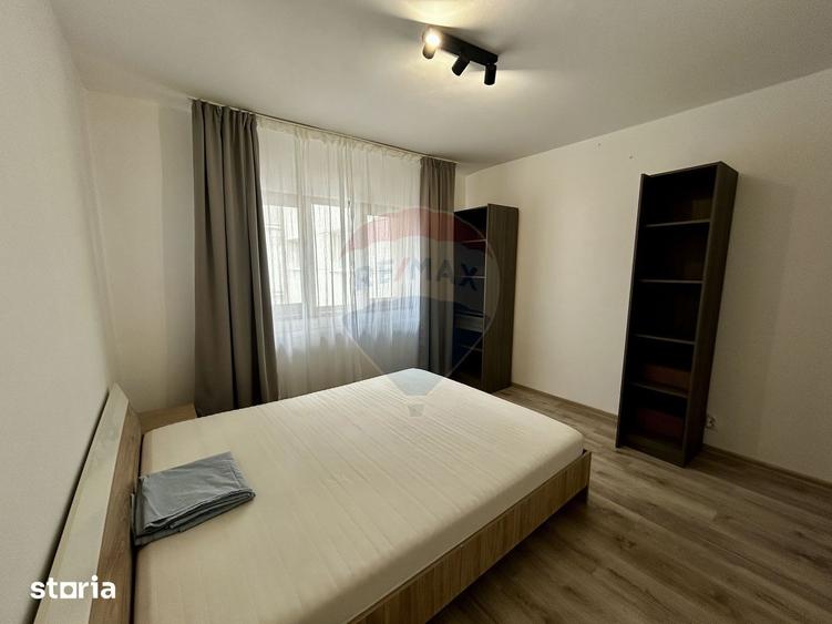 Apartament cu 3 camere decomandat în Săsar