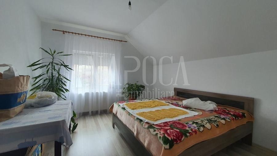 Casă individuală cu 6 camere cu Canalizare în Spitalul Județean