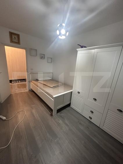 Apartament cu 3 camere decomandat, mobilat în Torontalului