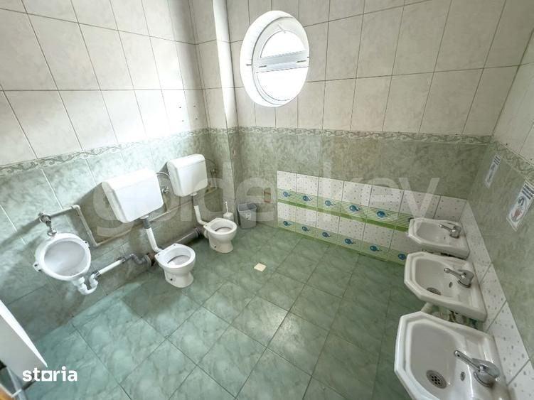 Casă cu Teren 1775 Mp în Central